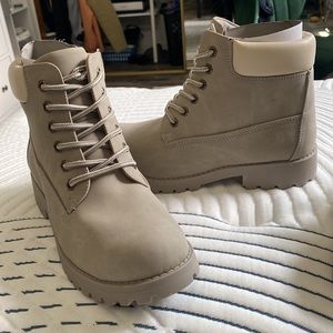 Light Gray Short Boots